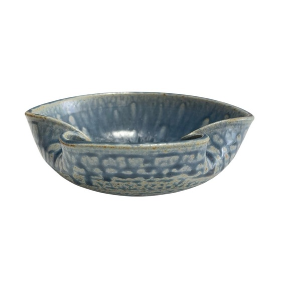 The Mountain Pottery Blue speckled Stonewqre bowl. 7.25W x 3”H - Picture 8 of 13